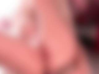 Live cam show with blondebab3 - Lush on Milfs Live