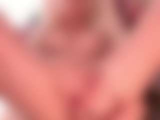 blondebab3's Live Sex Cam Show