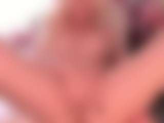 blondebab3's Live Sex Cam Show