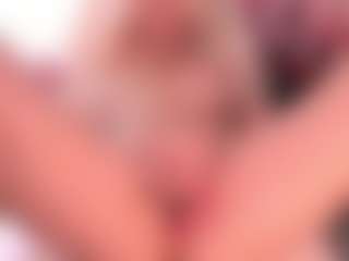 blondebab3's Live Sex Cam Show