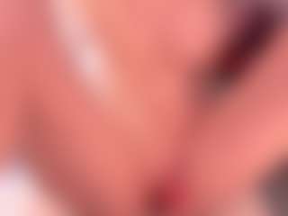 blondebab3's Live Sex Cam Show