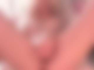 blondebab3's Live Sex Cam Show