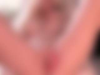 blondebab3's Live Sex Cam Show