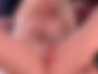 blondebab3's Live Sex Cam Show