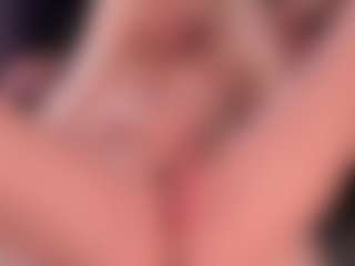 blondebab3's Live Sex Cam Show