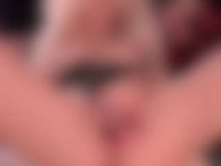blondebab3's Live Sex Cam Show