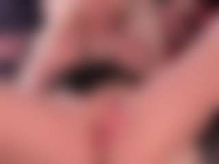 blondebab3's Live Sex Cam Show