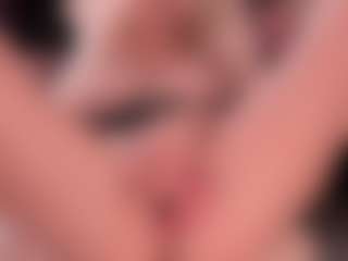 blondebab3's Live Sex Cam Show