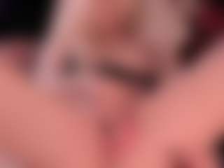 blondebab3's Live Sex Cam Show