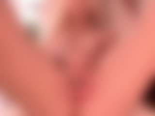 blondebab3's Live Sex Cam Show