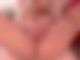 blondebab3's Live Sex Cam Show