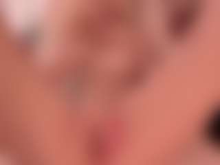 blondebab3's Live Sex Cam Show