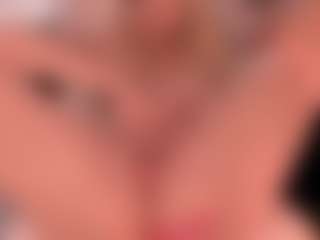blondebab3's Live Sex Cam Show