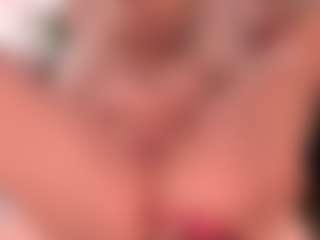 blondebab3's Live Sex Cam Show