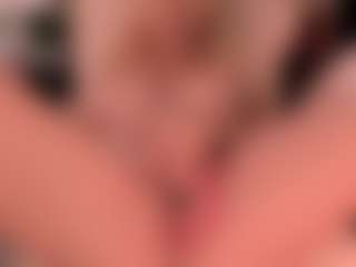 blondebab3's Live Sex Cam Show