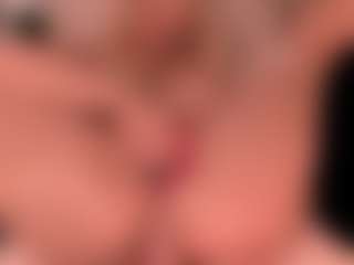 blondebab3's Live Sex Cam Show