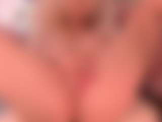 blondebab3's Live Sex Cam Show