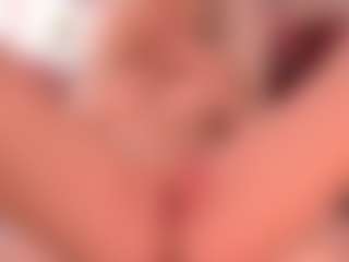 blondebab3's Live Sex Cam Show