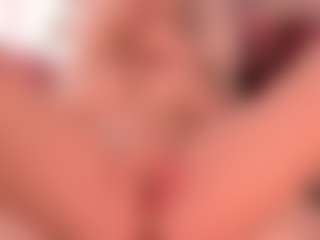 blondebab3's Live Sex Cam Show