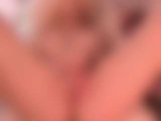 blondebab3's Live Sex Cam Show