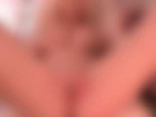 blondebab3's Live Sex Cam Show