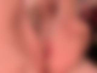 blondebab3's Live Sex Cam Show