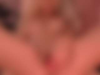 blondebab3's Live Sex Cam Show