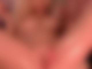 blondebab3's Live Sex Cam Show