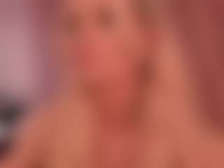 blondebab3's Live Sex Cam Show