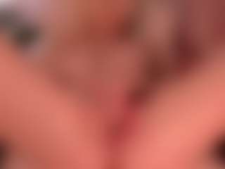 blondebab3's Live Sex Cam Show