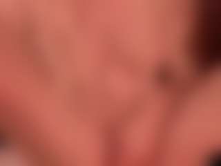 Live cam show with blondebab3 - Shaved Pussy on Gym Cam Girls