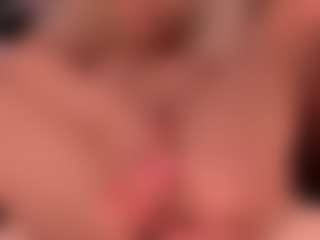 blondebab3's Live Sex Cam Show