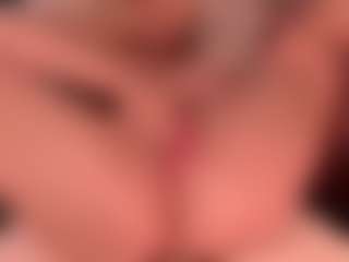 blondebab3's Live Sex Cam Show