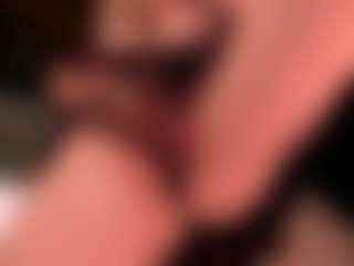 Live cam show with blondebab3 - Spank Latina on live.xheat.ai
