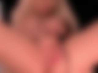 blondebab3's Live Sex Cam Show