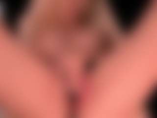 blondebab3's Live Sex Cam Show