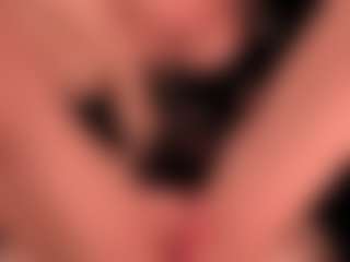 blondebab3's Live Sex Cam Show