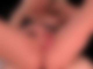 blondebab3's Live Sex Cam Show