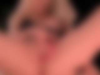 blondebab3's Live Sex Cam Show