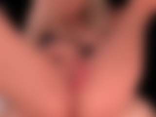 blondebab3's Live Sex Cam Show