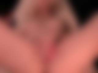 blondebab3's Live Sex Cam Show