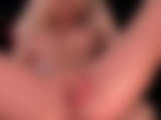 blondebab3's Live Sex Cam Show