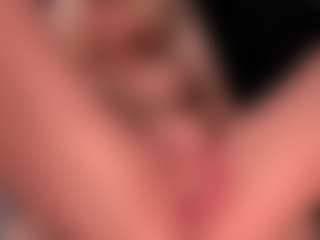 blondebab3's Live Sex Cam Show