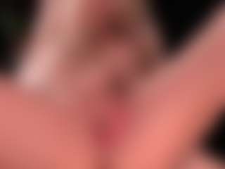blondebab3's Live Sex Cam Show