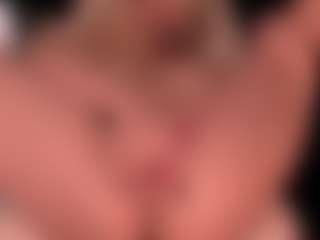 blondebab3's Live Sex Cam Show