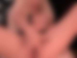 blondebab3's Live Sex Cam Show
