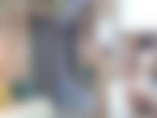 Live cam show with abigailowens - Athletic Public on Camming Site