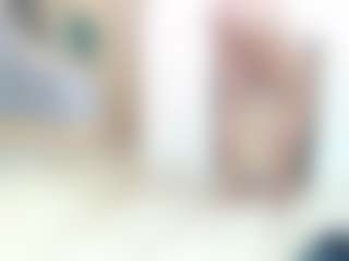 Live cam show with abigailowens - Public on Latina Girls