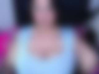 Live cam show with mariemartinez - College Curvy on Camsoda