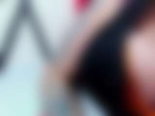 Live cam show with mariemartinez - College on https://playwithruby.com